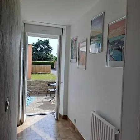 Ferienwohnung Chez Beatrice Saint-Jouan-des-Guérets Exterior foto